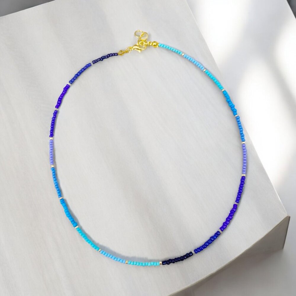 HANDMADE Multicolor Blue Dainty Seed Bead Colorblock Ombre Choker Necklace